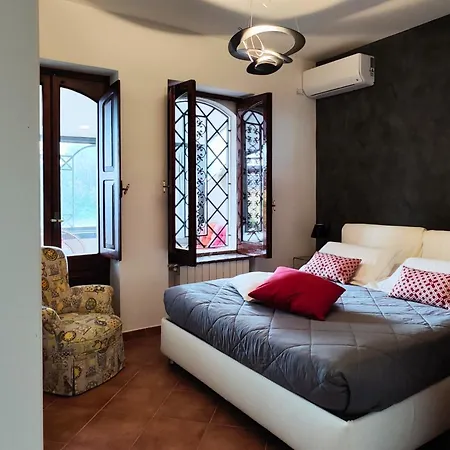 Apartment Dimora Aurora *